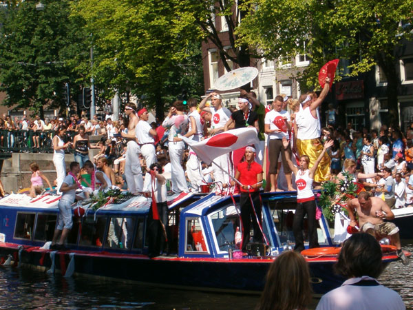 A boat of Club Lido.